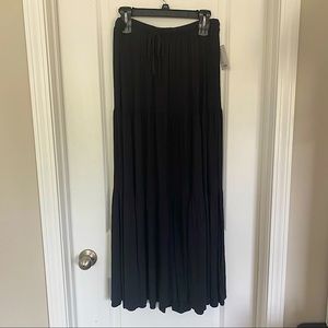 NWT Jersey Knit Black luxe Tiered Maxi Skirt